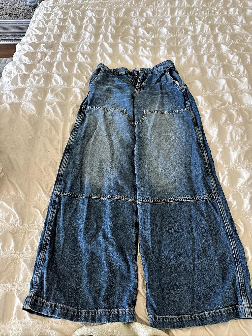 AG Stella Low Slung Palazzo Wide Leg Jeans in Blue Waist 24 Like New